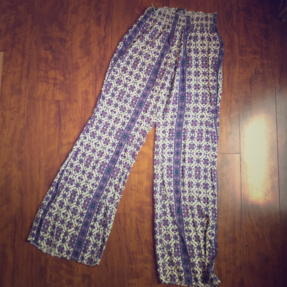 Brandy Melville- Palazzo wide leg Pants. Size OS - Picture 1 of 5